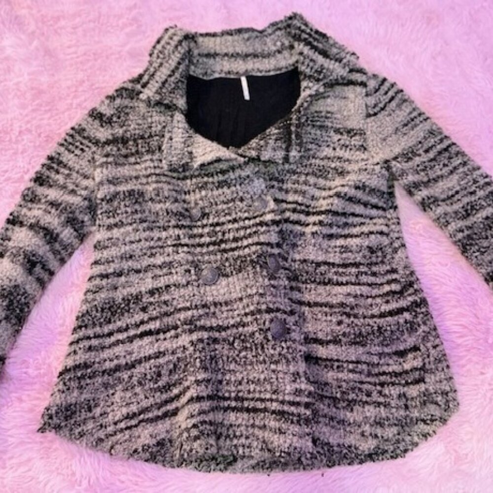 ♥ FREE PEOPLE ZEBRA KNIT YARN SWEATER JACKET- SIZE L♥